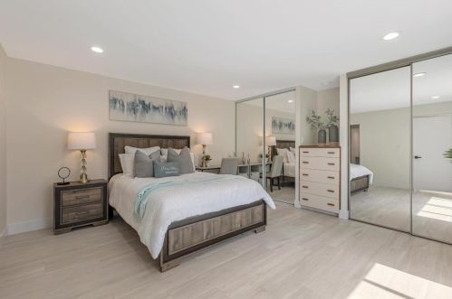 1741 Linnet Ln, Sunnyvale CA  94087-4832 exterior