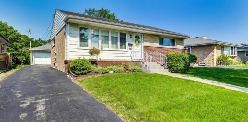 8748 Oleander Ave, Niles, IL 60714-2026