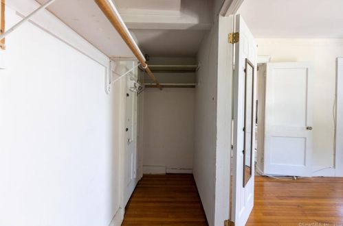 314 Elizabeth St, Derby CT  06418-1530 exterior