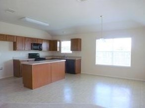 3041 Winding Meadow Trl, Princeton TX  75407-2657 exterior