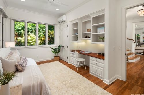 1037 Koloa St, Honolulu HI  96816-5101 exterior