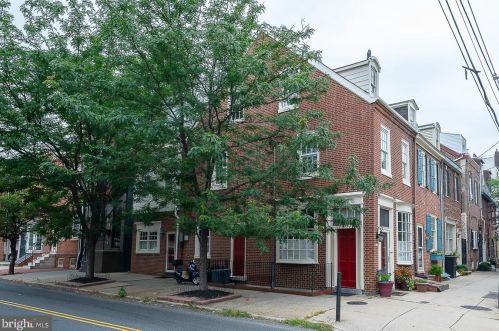 858 Front St, Philadelphia PA  19147-4341 exterior