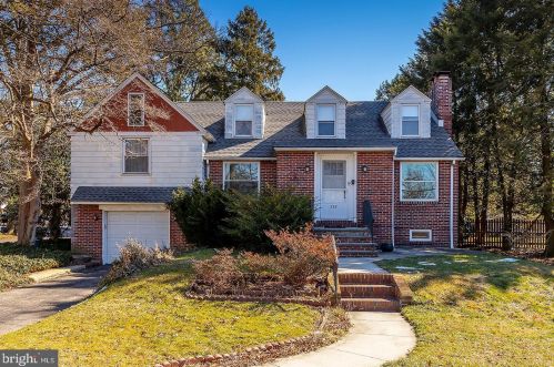 232 Highland Ave, Haddon Heights, NJ 08035-1315