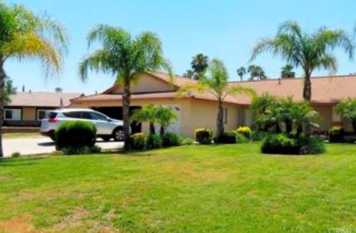 20449 Camino De Gloria, Riverside, CA 92508-2401
