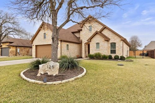 125 Fairwood Dr, Georgetown, TX 78628-1013