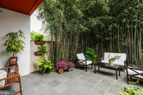 1307 Ellsworth St, Philadelphia PA  19147-4415 exterior