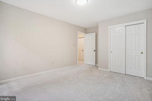 13015 Montpelier Ct, Woodbridge VA  22192-3356 exterior