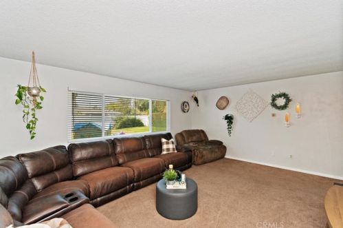 3876 Madrona Rd, Riverside CA  exterior