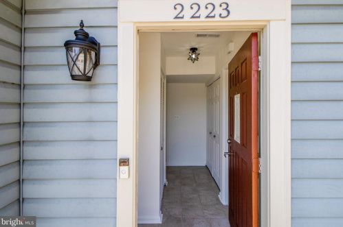 2223 Hamway Dr, Fredericksburg, VA 22407-1379