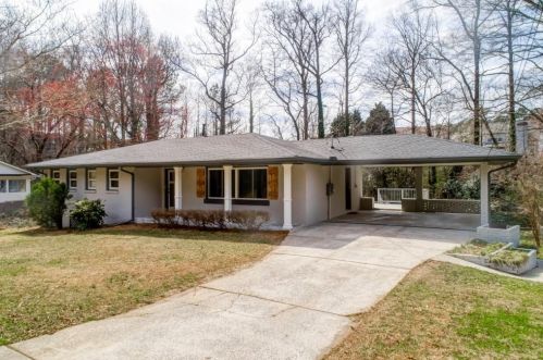 644 Inglis Dr, Marietta, GA 30067-6710