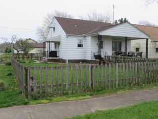956 Washington Ave, Lancaster, OH 43130-2177