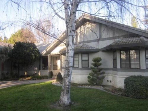 7899 Koftinow Ct, Manteca, CA 95336-9525