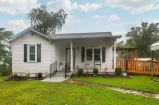 39 Morgan Ln, Chattanooga, TN 37415-1505