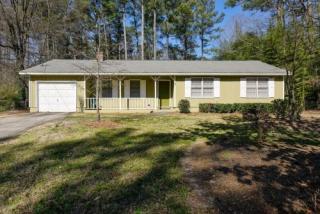 3010 Bay Berry Dr, Marietta, GA 30008-5673