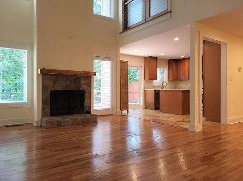 37 Basswood Cir, Atlanta GA  30328-4514 exterior