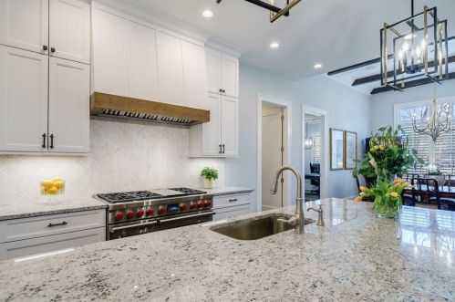 628 Crescent River Pass, Suwanee GA  30024 exterior