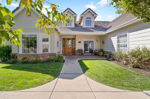 134 Blue Oak Ct, Copperopolis, CA 95228-9454