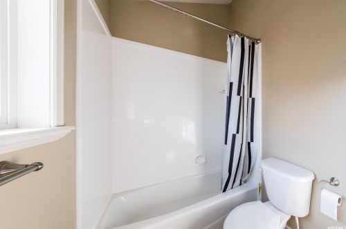 456 Cottage Ct, Providence UT 84332-4700 exterior