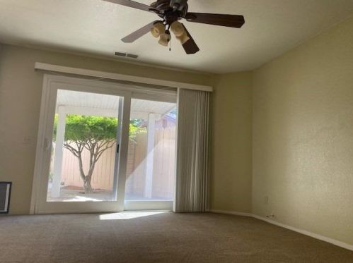 2117 Gainsboro Pl, Modesto, CA 95355-2253