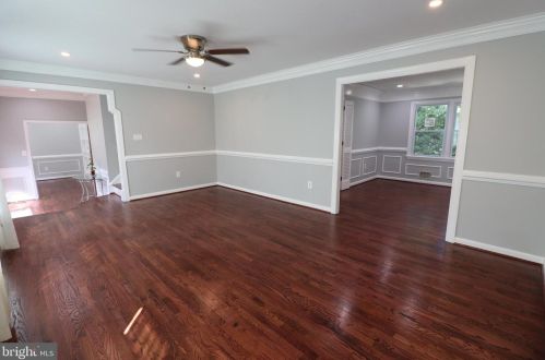 8005 Lake Pleasant Dr, Springfield VA  22153-3005 exterior