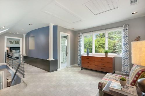 676 Hillpine Dr, Atlanta GA  30306-3277 exterior
