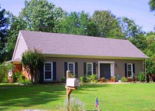 7690 Mchenry Cir, Memphis, TN 38138-2242