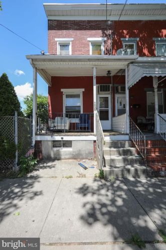 1030 Genesee St, Trenton, NJ 08610-6224