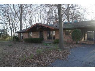 8959 Christ Rd, Mascoutah, IL 62258-3237