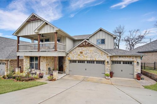 12469 Pebble View Dr, Conroe, TX 77304-4230