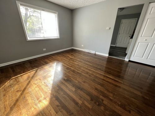 16336 Laflin Ave, Dixmoor, IL 60428-5770