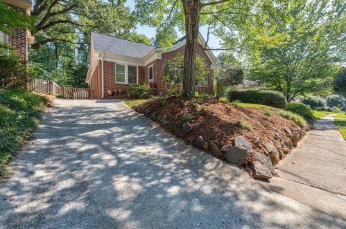1200 Cameron Ct, Atlanta, GA 30306-2622