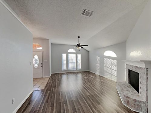 7309 Rock Garden Trl, Fort Worth TX  76123-2857 exterior