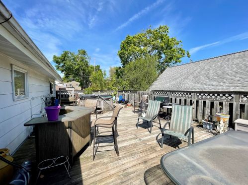 925 Roosevelt Rd, Rockwell, IL 61301-1404