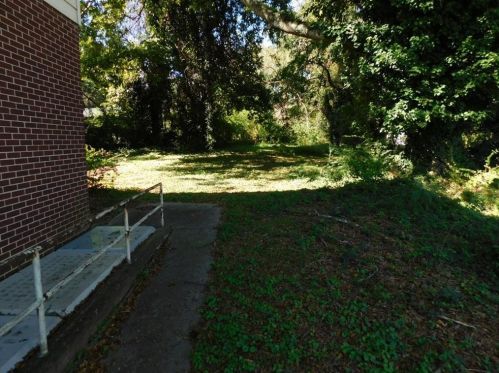 1125 Fountain Dr, Atlanta GA  30314-3045 exterior