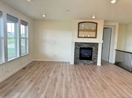 8870 Ukraine Ct, Denver CO  80016 exterior