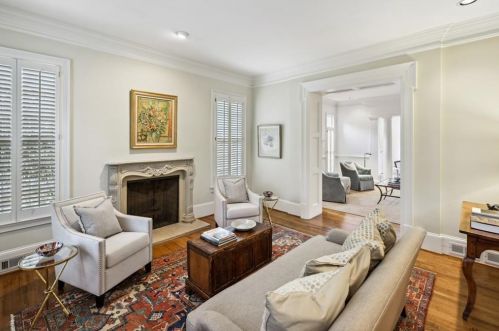 1041 Farmington Ln, Atlanta, GA 30319-2811
