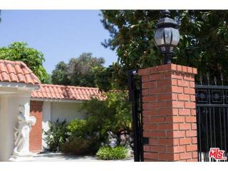 4516 Densmore Ave, Van Nuys, CA 91436-2908