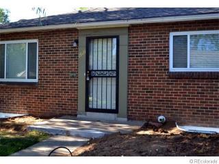1325 Jasmine St, Denver CO  80207-2119 exterior