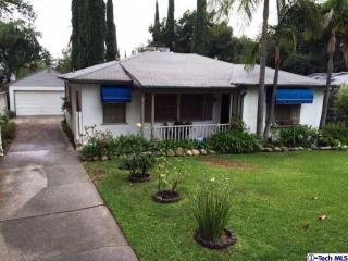 440 Altadena Dr, Altadena, CA 91001-2202