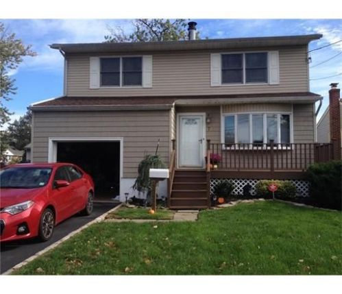 7 Central Ave, Sewaren, NJ 07077-1205