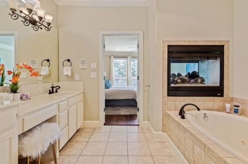 8316 Vine Wood Dr, Fort Worth TX  76182-8426 exterior