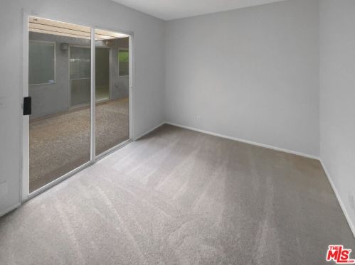 8504 Meadowridge St, Anaheim CA  92808-1221 exterior