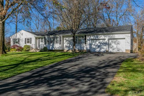 32 Taylor Rd, Princeton NJ 08540-9521 exterior