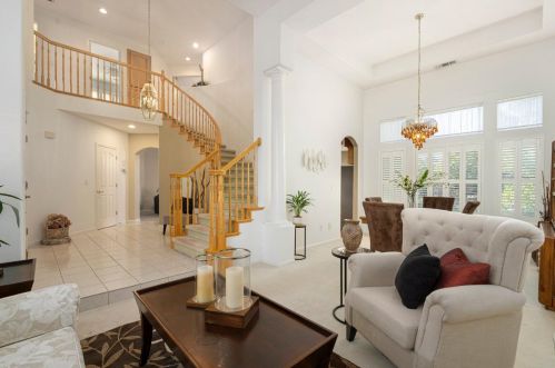 247 Luna Cir, Folsom, CA 95630-7747