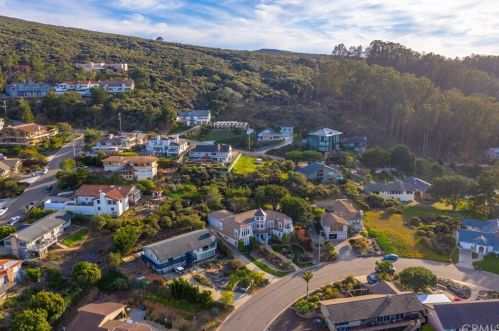 2765 Crockett Cir, San Luis Obispo, CA 93402-4319