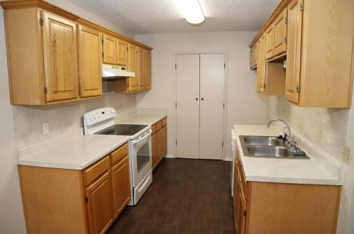 4505 Spinnaker Ct, Fort Worth TX  76135-2045 exterior