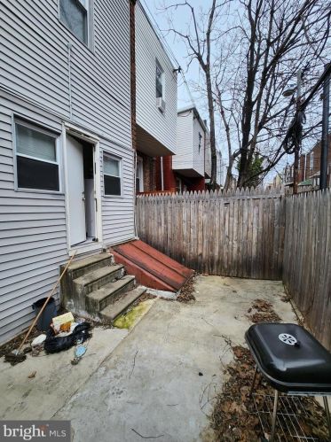 1637 61 St, Philadelphia PA 19151-3929 exterior