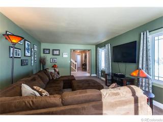 9421 Pioneer Dr, Parker CO  80138-6222 exterior