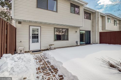 7878 Dunmore Rd, Saint Paul MN  55125-1612 exterior