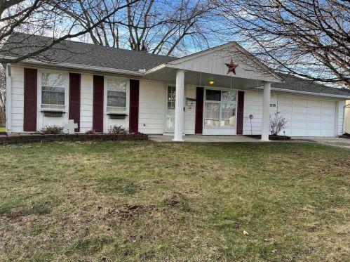 3239 Glouster St, Springfield, OH 45503-1509